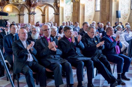 Dojrzała radość - rozmowa biskupów, fot. A. Macewicz