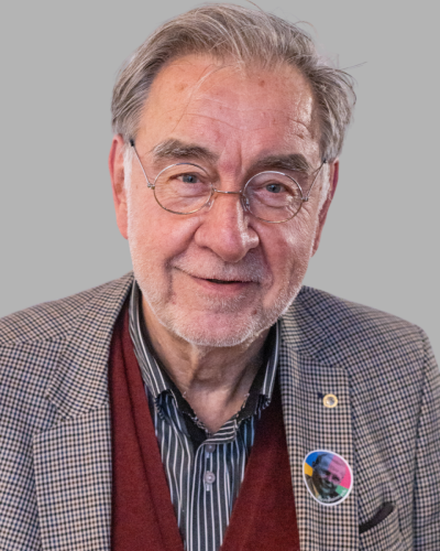 Participant of the Bonhoeffer Glasses project