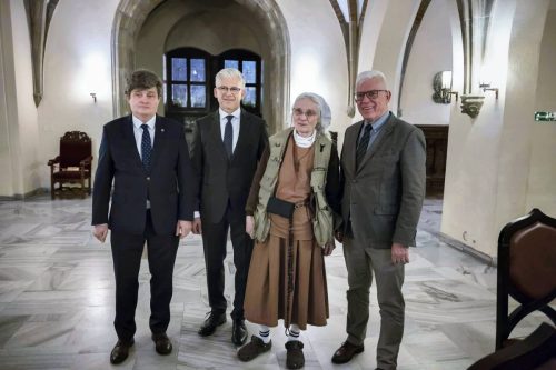 “Being for Others” — Bonhoeffer Gala. Photo L. Nauka