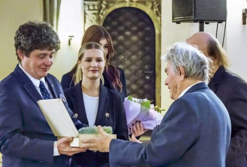 “Being for Others” — Bonhoeffer Gala. Photo L. Nauka