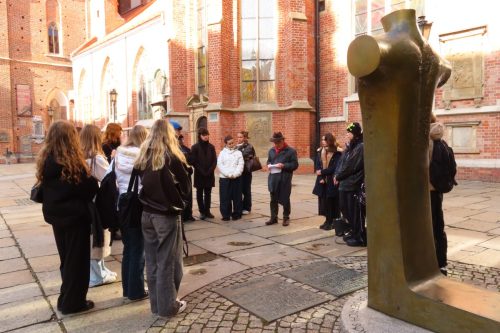 Dietrich Bonhoeffer tour. Photo Z. Chabielska